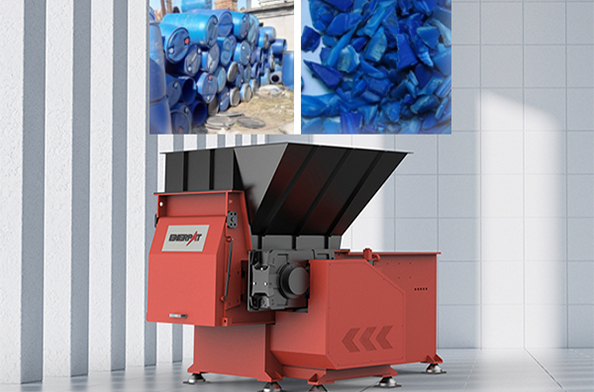 日本のプラスチック リサイクル業者が ENERPAT の MSA-F1500 プラスチック ドラム シュレッダー マシンで 500kg/h の効率を達成
