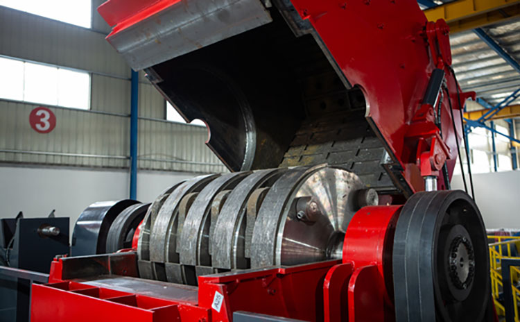 ENERPAT 電子廃棄物シュレッダー